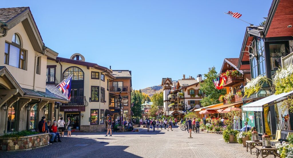 10 Best Ski Resorts in the U.S.