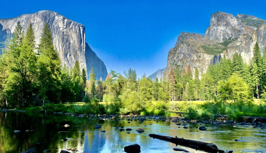 Best Area to Stay in Yosemite